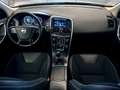 Volvo XC60 Kinetic D3/D4 AWD Weiß - thumbnail 9