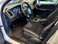 Volvo XC60 Kinetic D3/D4 AWD Weiß - thumbnail 11