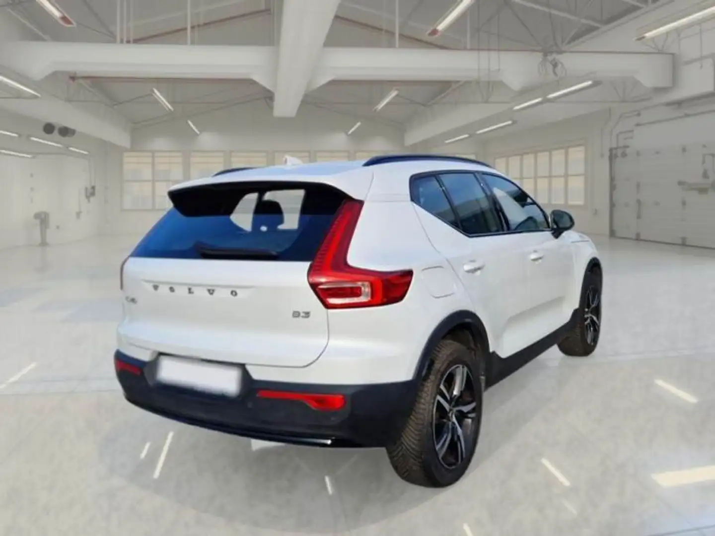 Volvo XC40 2.0 B3 PLUS DARK Auto KM 25.000 PREZZO REALE Bianco - 2