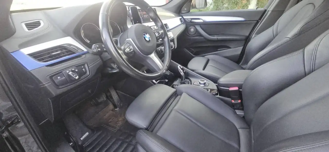 BMW X1 снимка BMW X1