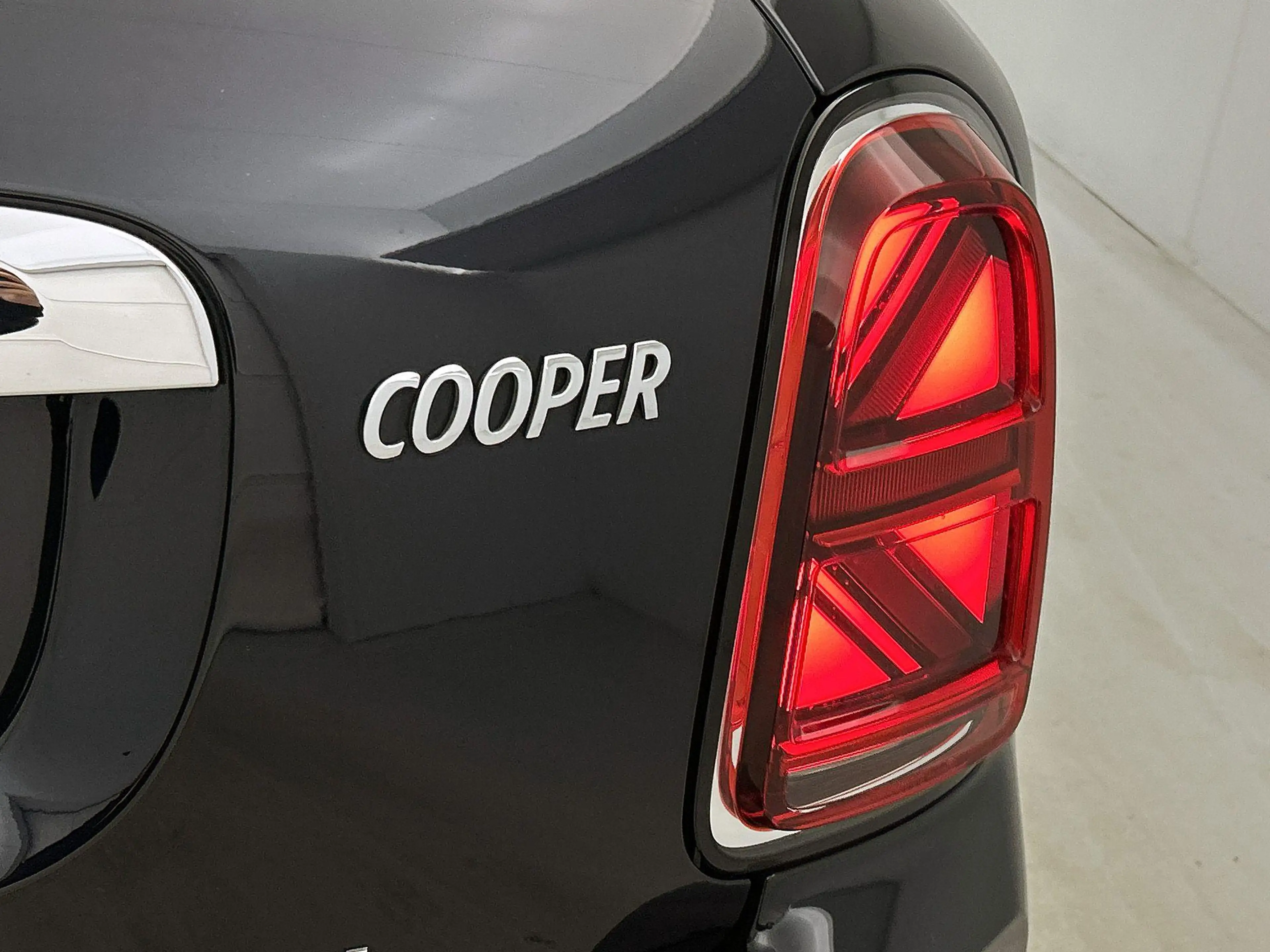 MINI Cooper Countryman 1.5 MINI Yours | PANORAMADAK | LEER | CAMERA | NAV — photo 15