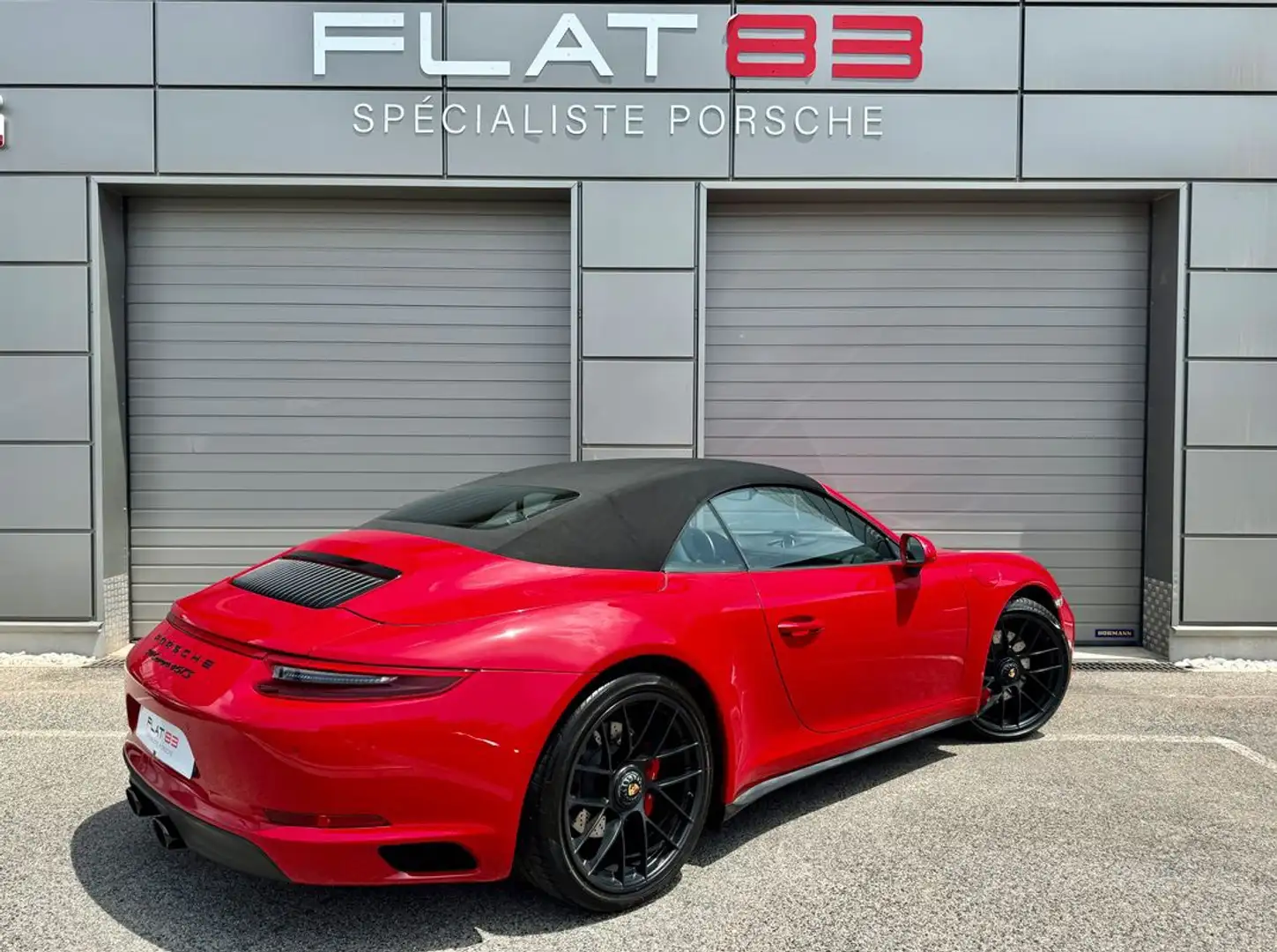 Porsche 911 (991.2) Cabriolet Carrera 4 GTS 3.0 450 ch PDK Červená - 2