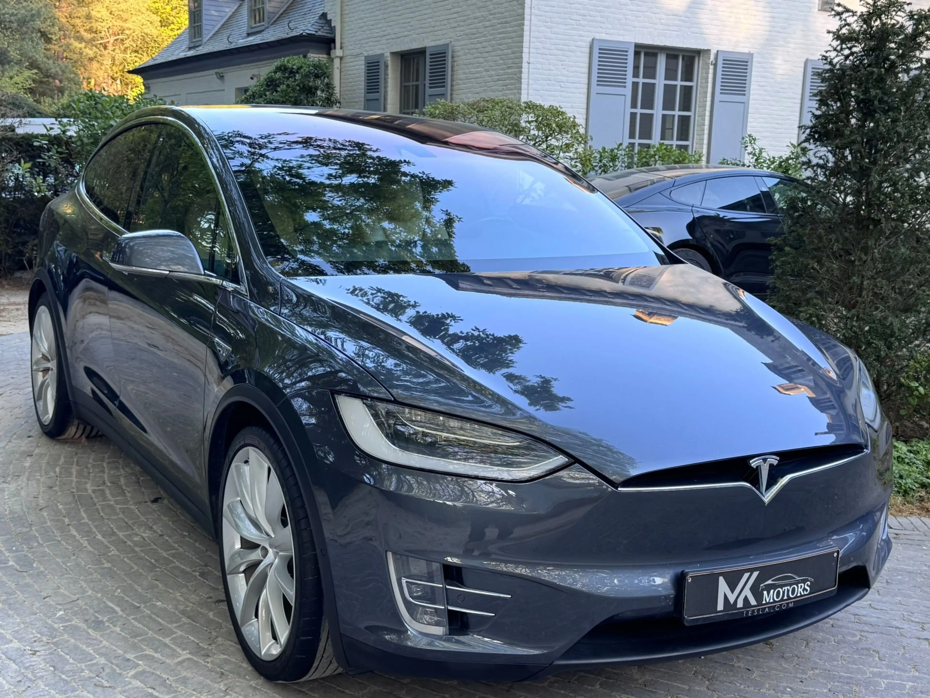 Tesla Model X 90D Dual Motor | 7 Seats | 22" Wheels | Autopilot | Ventilated Seats | Winter Pack | Tow Hook — photo 8