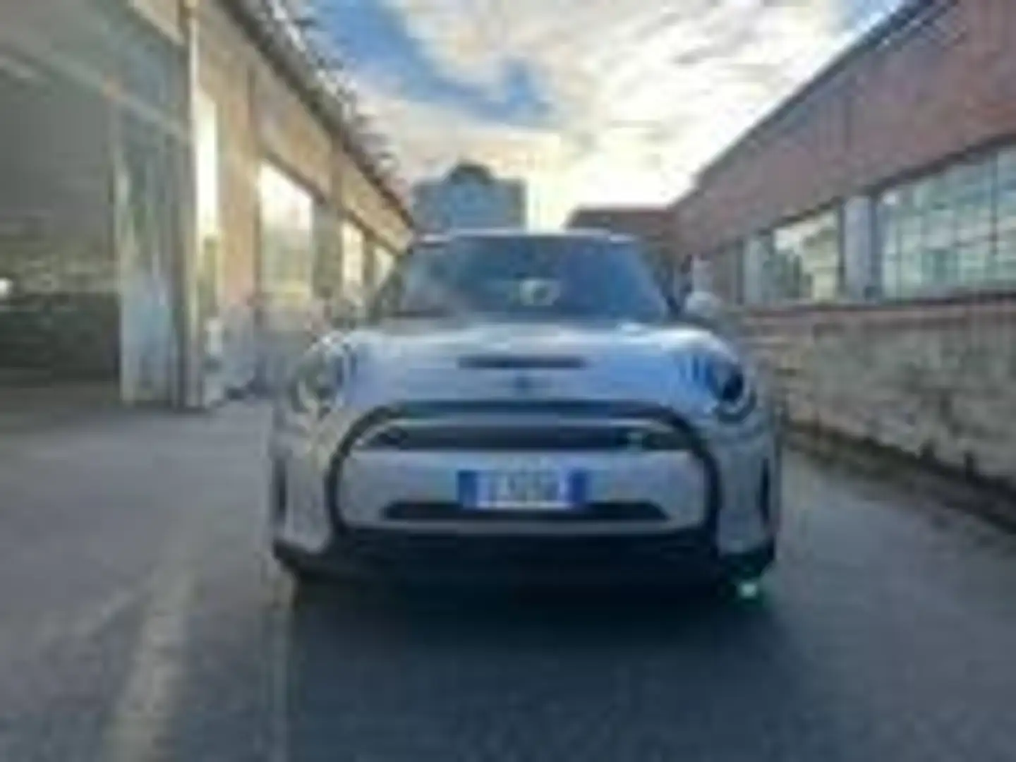 MINI Cooper SE Mini 3p Cooper SE Electric auto Gris - 2