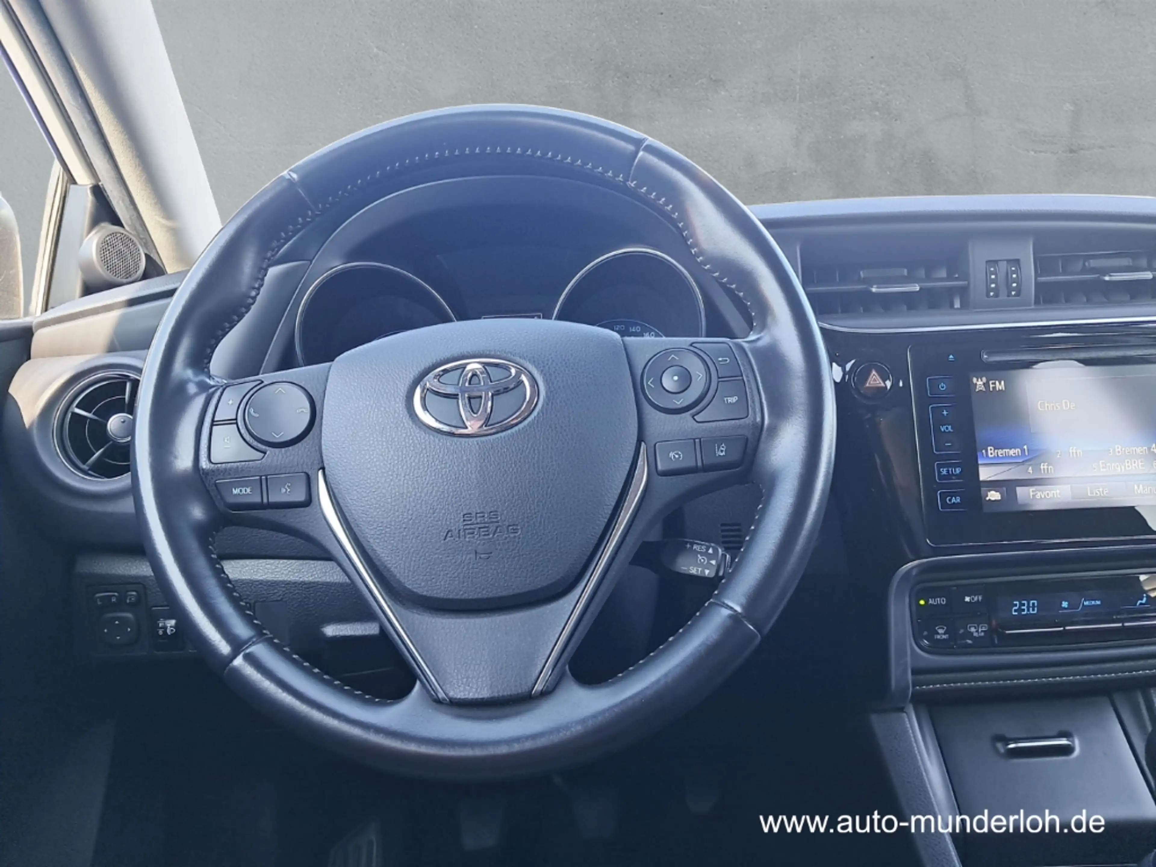 Toyota Auris 1.2 Turbo Team D    SITZHEIZUNG  KLIMAAUTOMATIK  R — photo 9