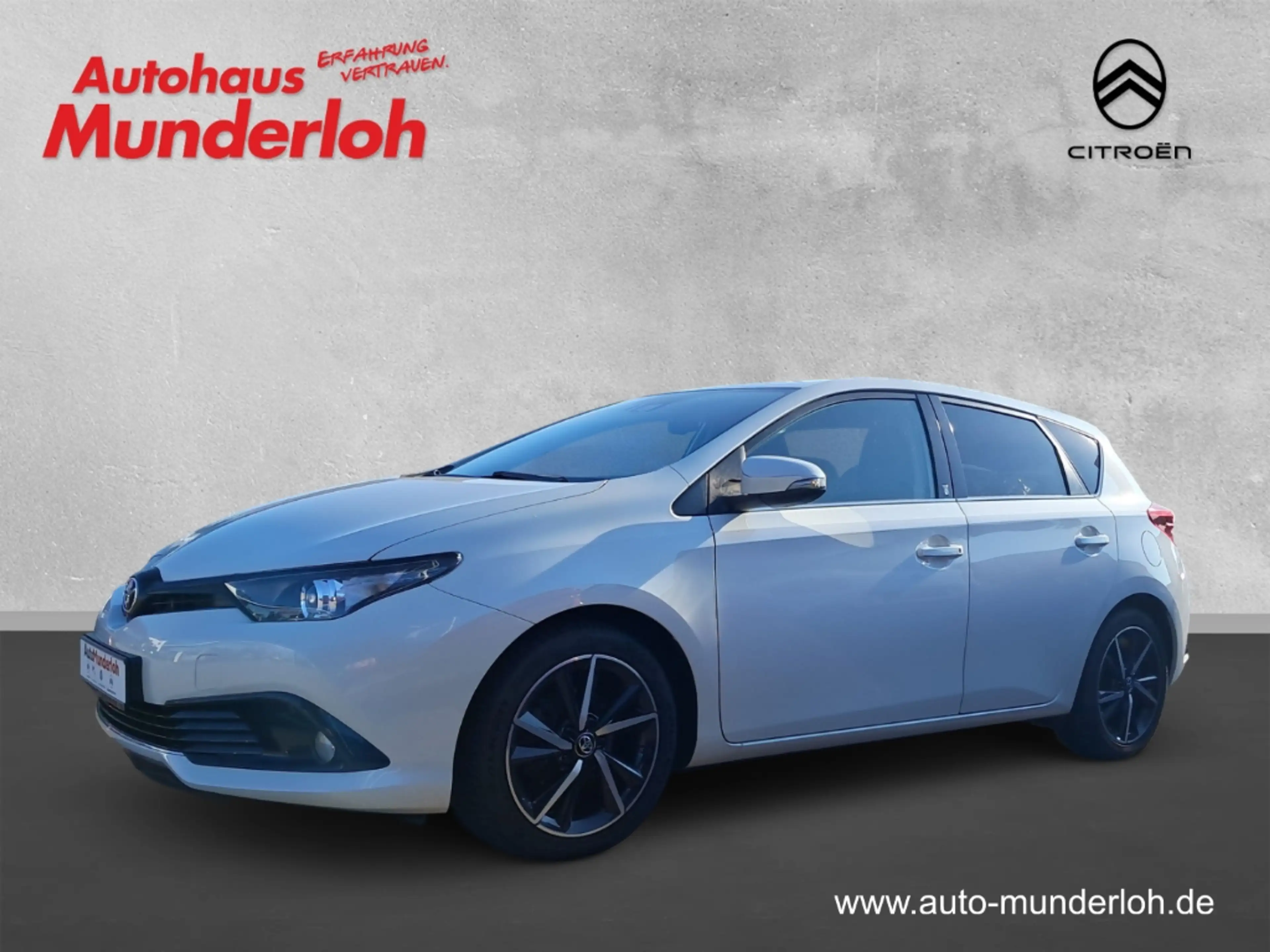 Toyota Auris 1.2 Turbo Team D    SITZHEIZUNG  KLIMAAUTOMATIK  R — photo 4