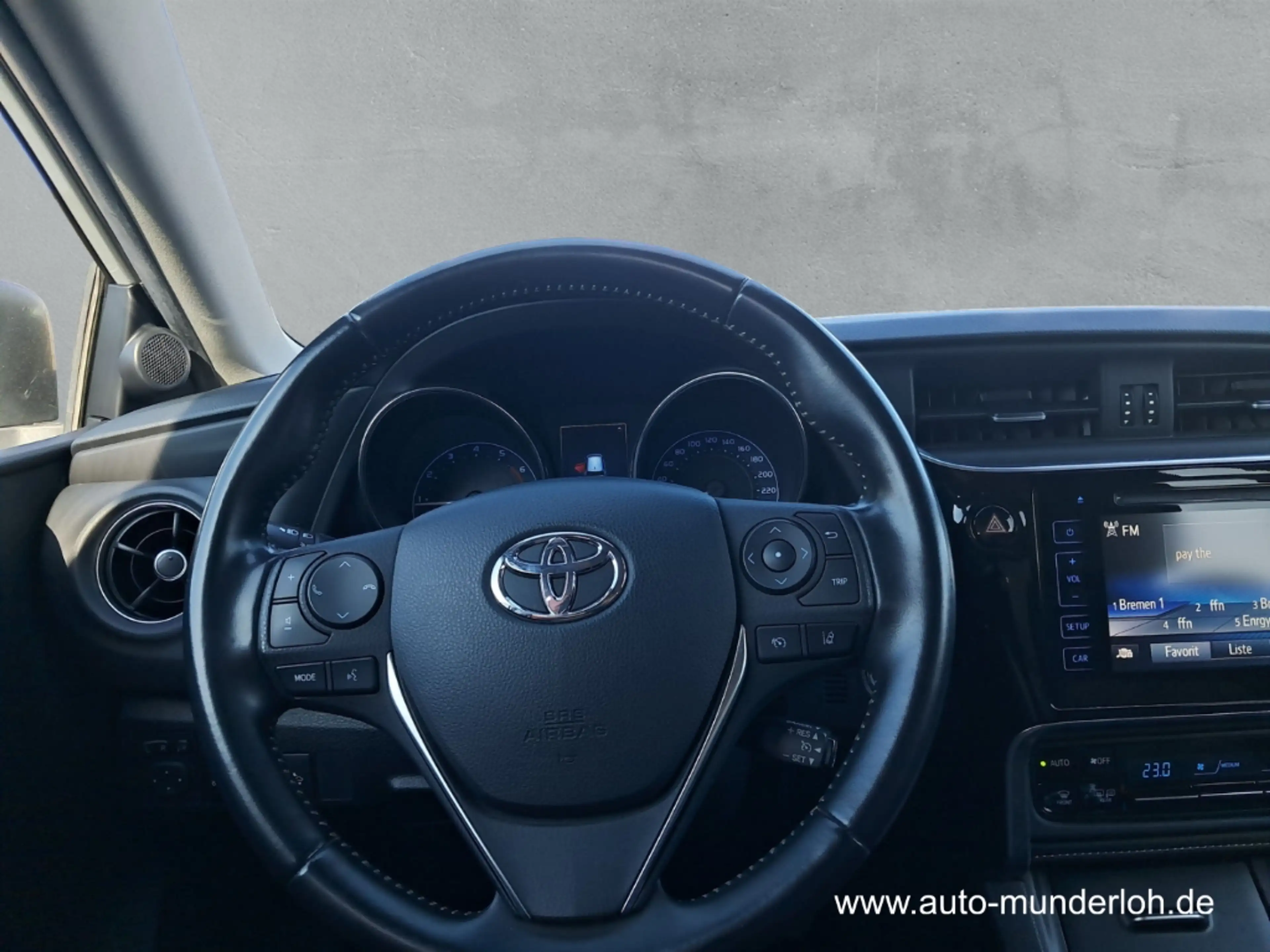 Toyota Auris 1.2 Turbo Team D    SITZHEIZUNG  KLIMAAUTOMATIK  R — photo 15