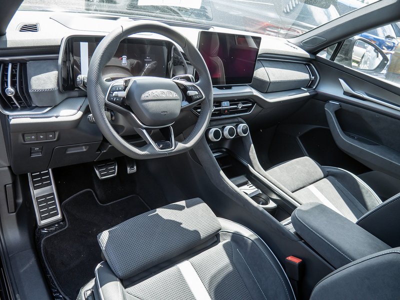 Skoda Kodiaq 1.5 TSI iV Sportline MATRIX-LED 360° — photo 6