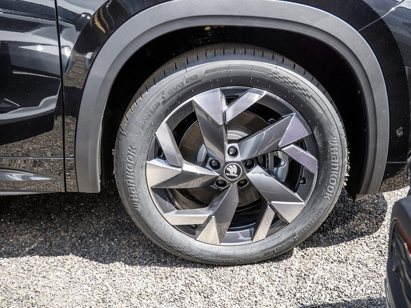 Skoda Kodiaq 1.5 TSI iV Sportline MATRIX-LED 360° — photo 5
