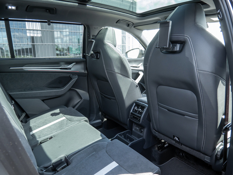 Skoda Kodiaq 1.5 TSI iV Sportline MATRIX-LED 360° — photo 4