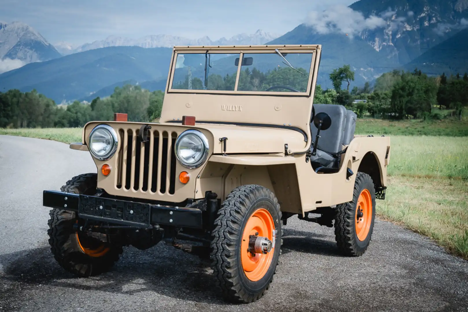 Jeep Willys Willys CJ-2A 1947 – aufwendig restauriert Beige - 1