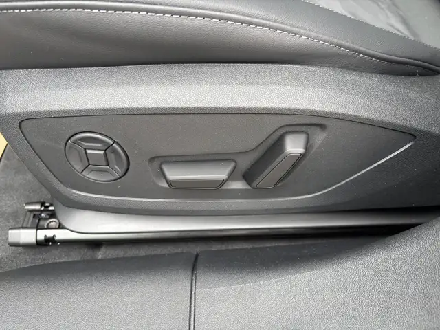 Audi A6 e-tron Avant quattro 429PS  - nur € 79.999,-* Ansicht 30
