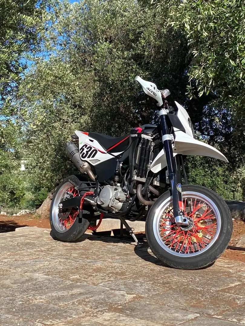 Husqvarna SM 630 S Bianco - 1