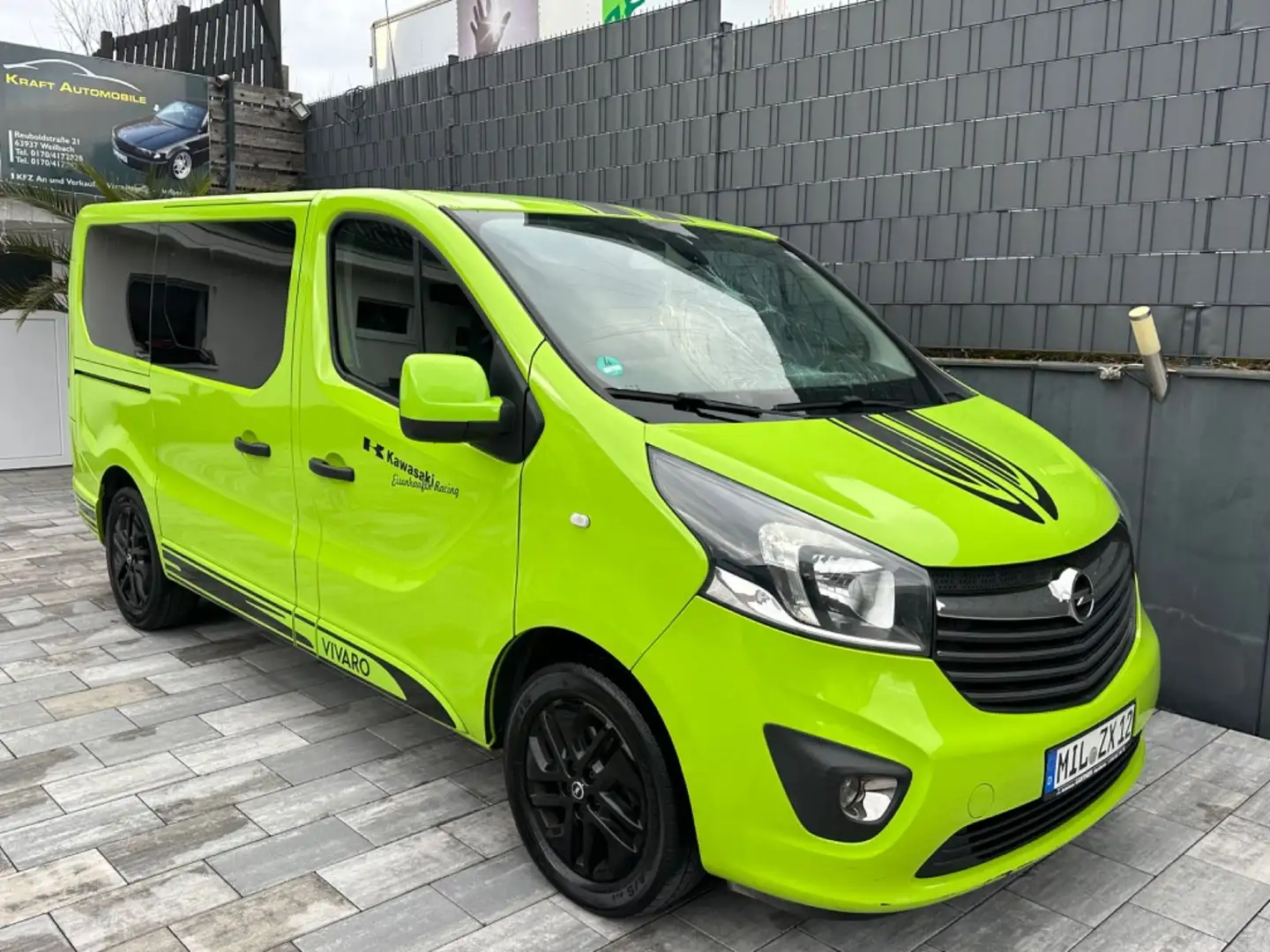 Opel Vivaro B Kombi 2,7t Sport/Standheizung-Klima Зелений - 2