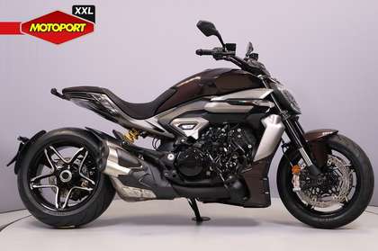 Ducati XDiavel V4