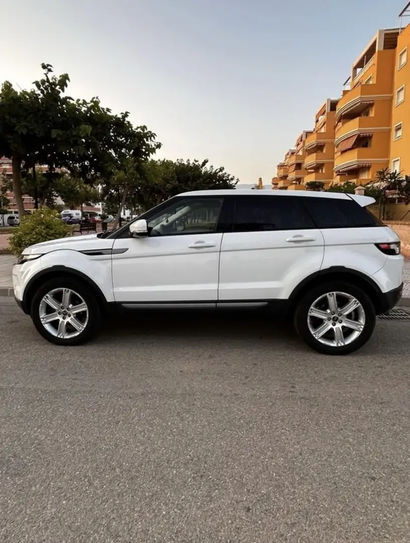 Land Rover Range Rover Evoque 2.2L TD4 Dynamic 4x4 - 2