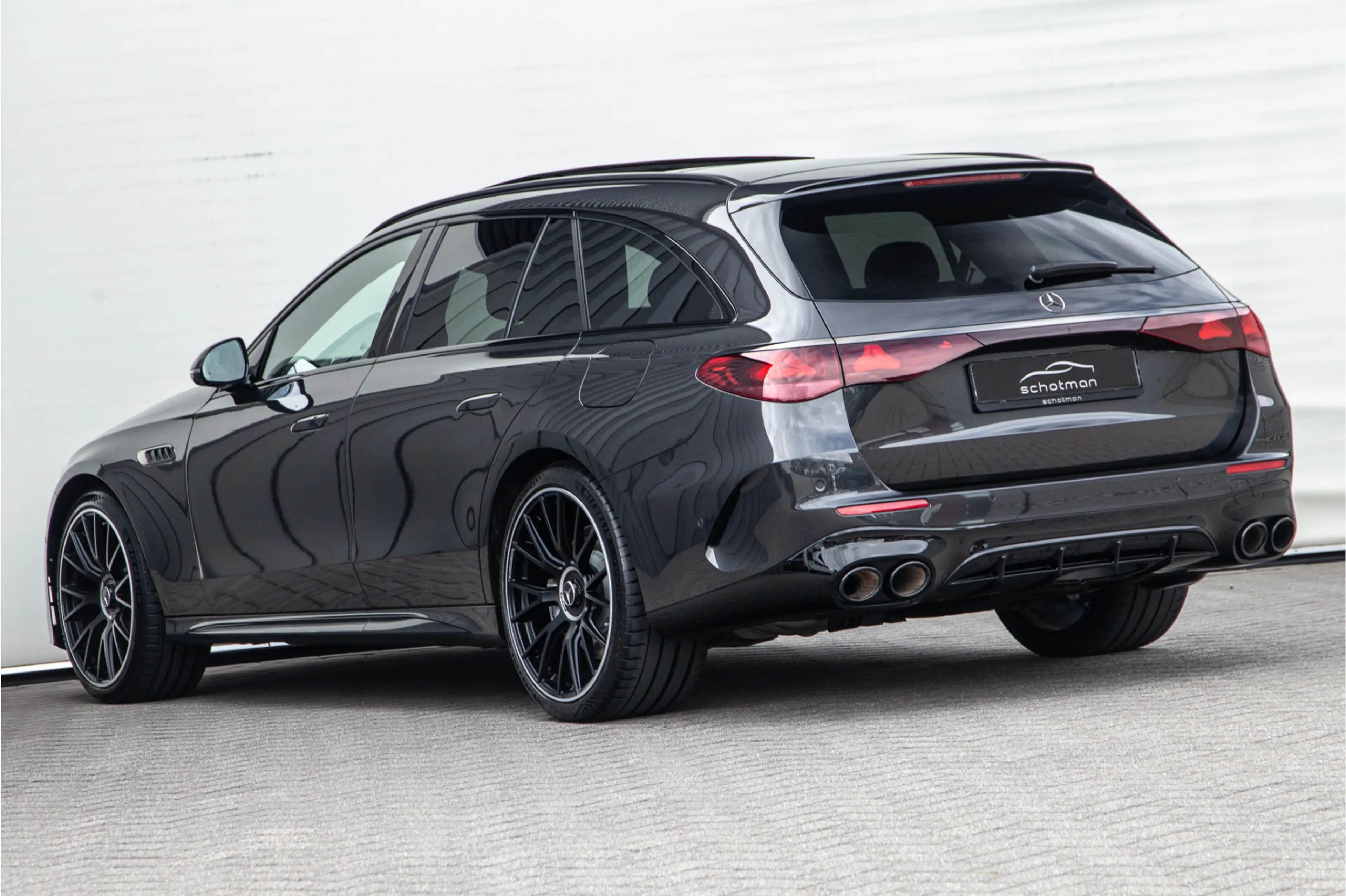 Mercedes-Benz E 53 AMG Estate 4MATIC+ Premium Hyperscreen, Massage, Achte — photo 11