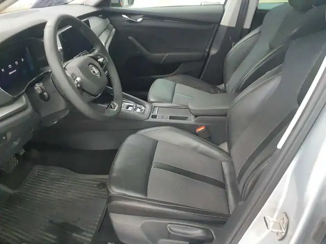 Skoda Octavia view 7