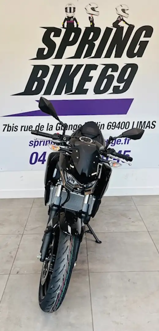 Kawasaki Z 500 Negro - 2