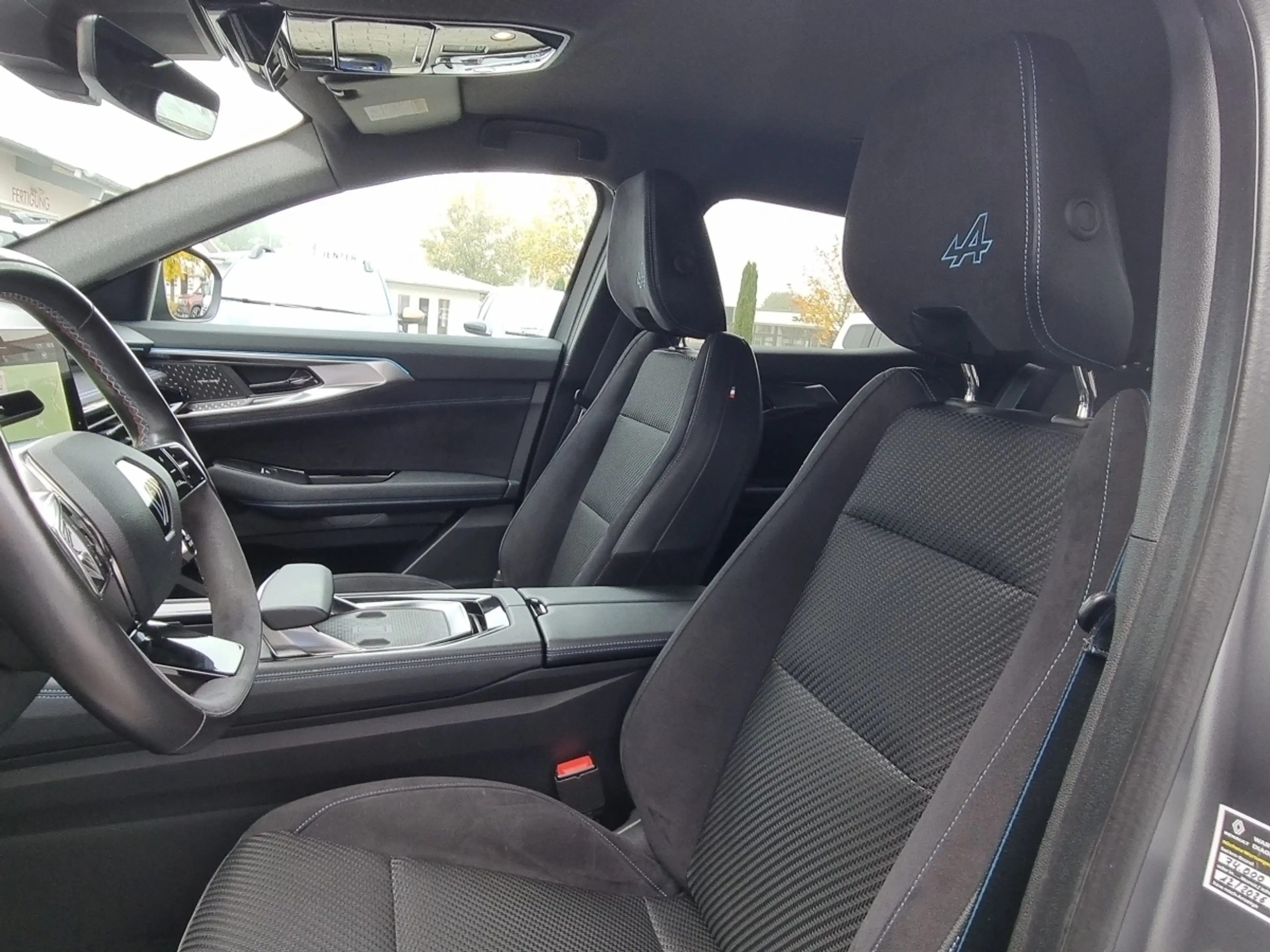 Renault Austral Iconic Esprit Alpine E-Tech full hybrid 200 — photo 7