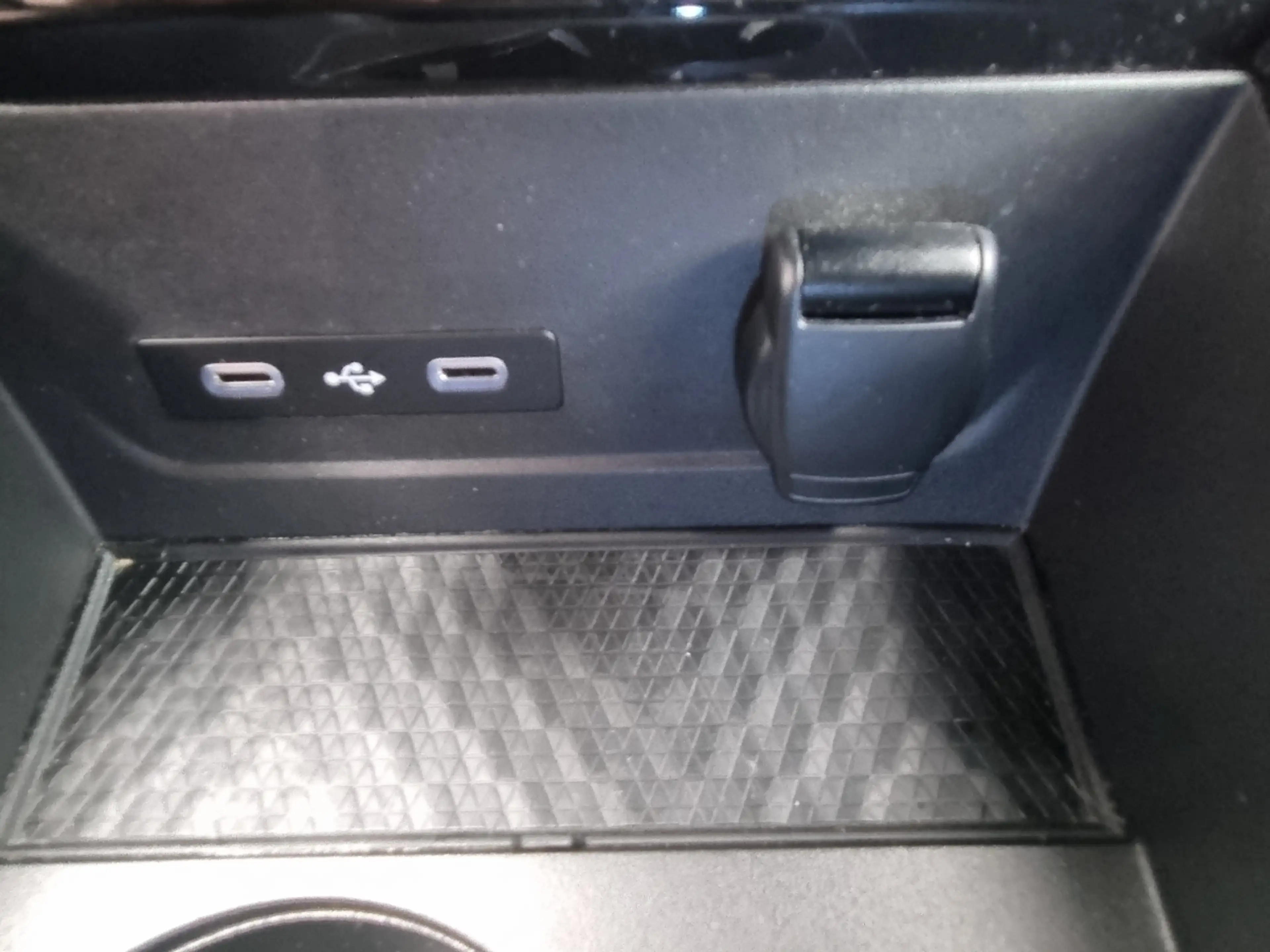 Renault Austral Iconic Esprit Alpine E-Tech full hybrid 200 — photo 14