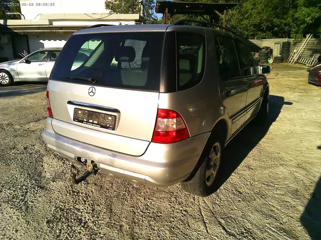 Mercedes-Benz ML 270