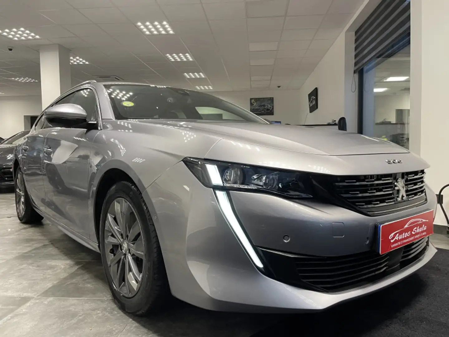 Peugeot 508 BLUEHDI 160CH S\u0026S ALLURE BUSINESS EAT8 9CV Gris - 2