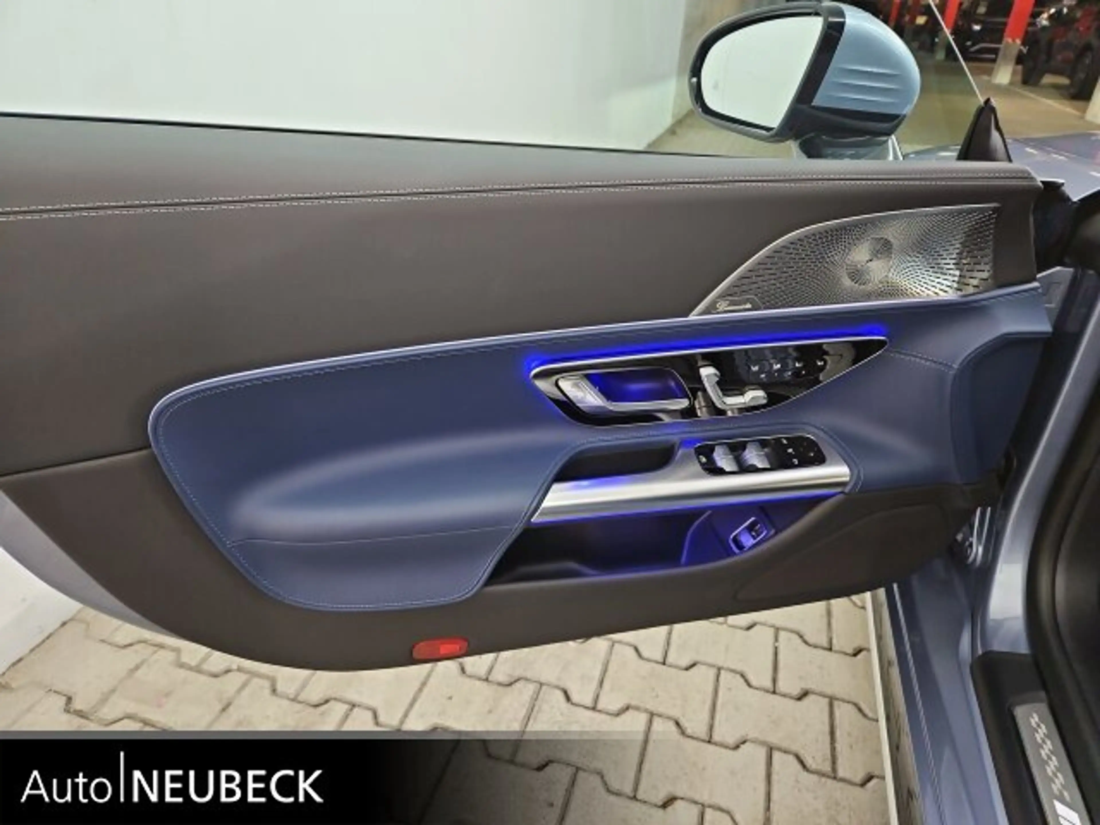 Mercedes-Benz SL 43 AMG SL 43 AMG Premium Plus/Manufaktur/V8-Style/Burmester — photo 12