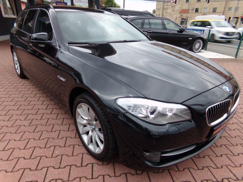 BMW 530 523i / 530 Touring, Motor vor 60t km erneuert — photo 7