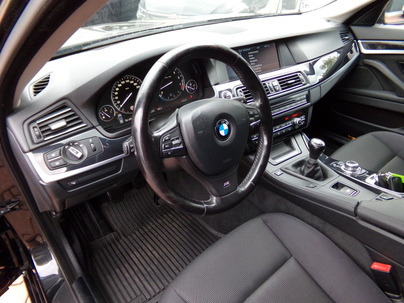 BMW 530 523i / 530 Touring, Motor vor 60t km erneuert — photo 9
