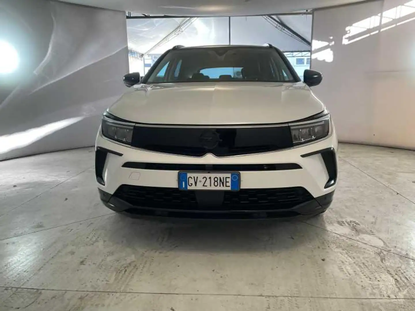 Opel Grandland 1.2 Hybrid aut. GS Blanc - 2