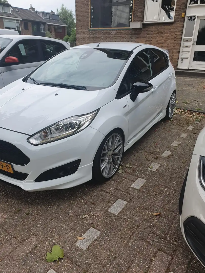 Ford Fiesta 1.0 EcoB. ST Line Wit - 1