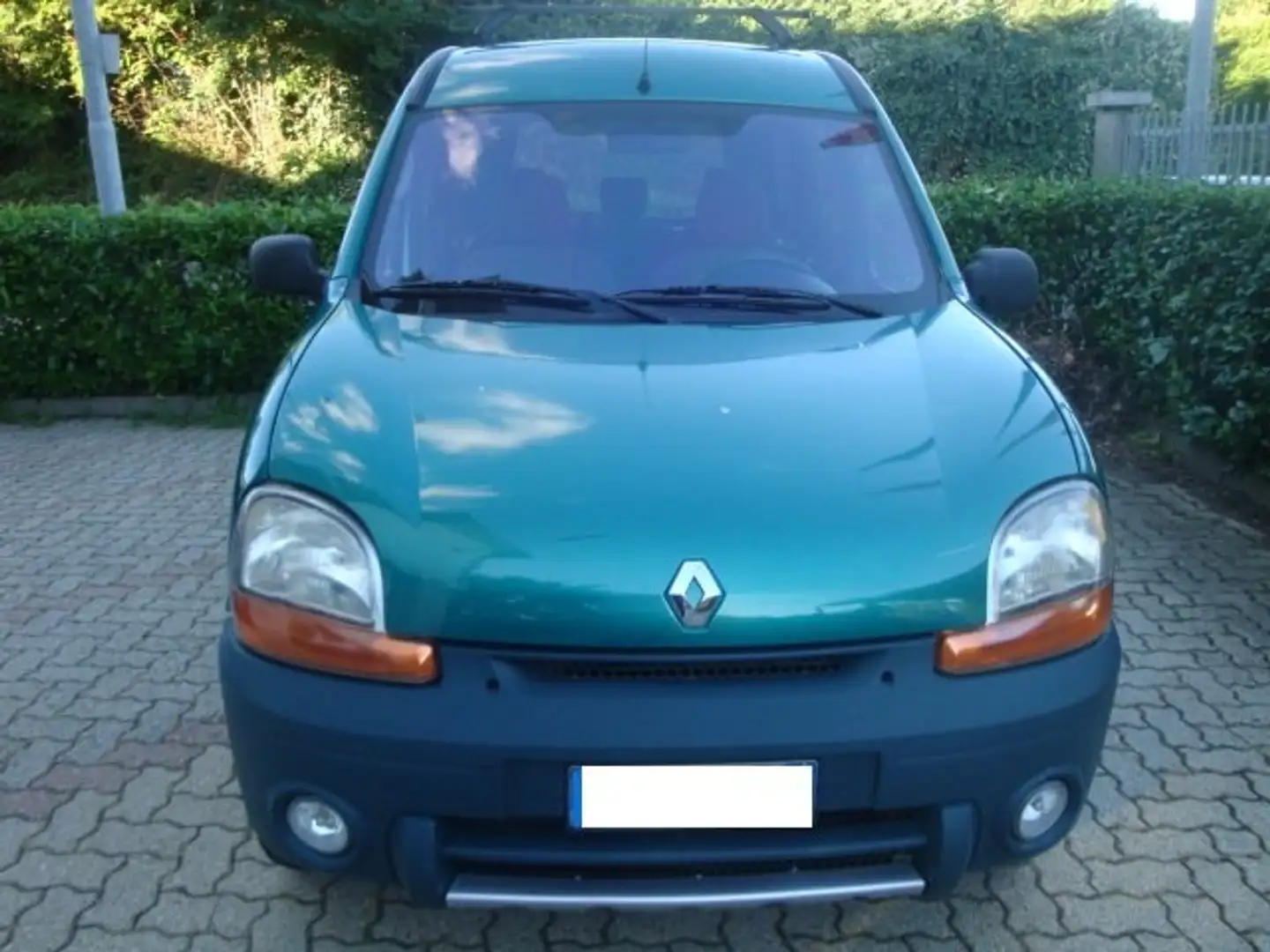 Renault Kangoo 1.6 16V PRIVILEGE 4x4 Verde - 1
