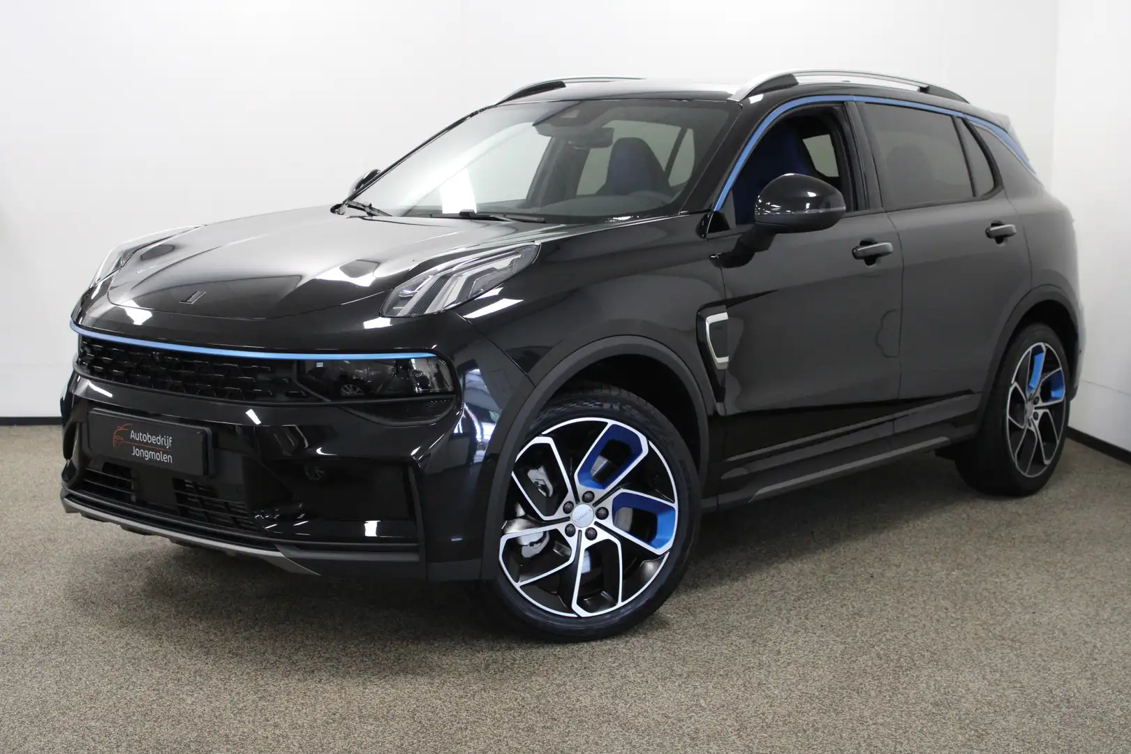 Lynk & Co 01 1.5 Nieuw|Plug-in Hybrid|Pano|360°|Keyless|Stoelve Zwart - 1
