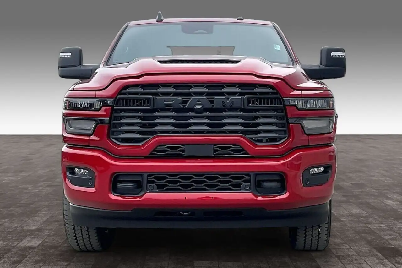 RAM 2500 снимка RAM 2500