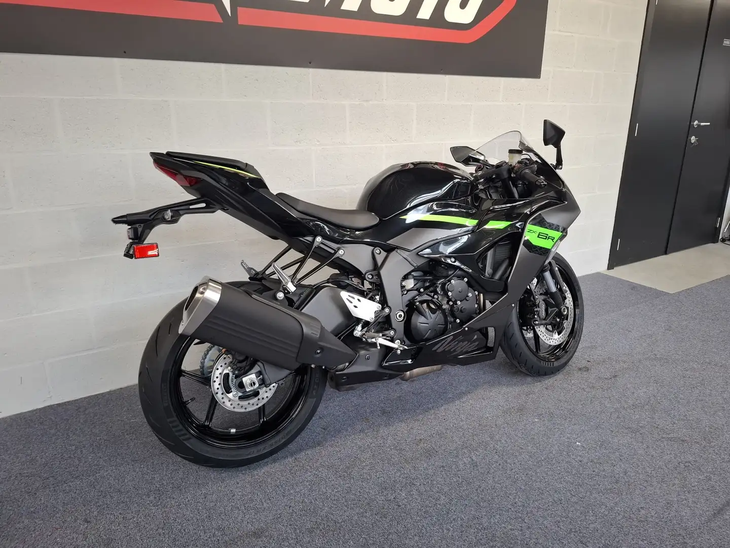 Kawasaki Ninja ZX-6R 2026 ABS E5+ DEPART IMMEDIAT Negru - 2