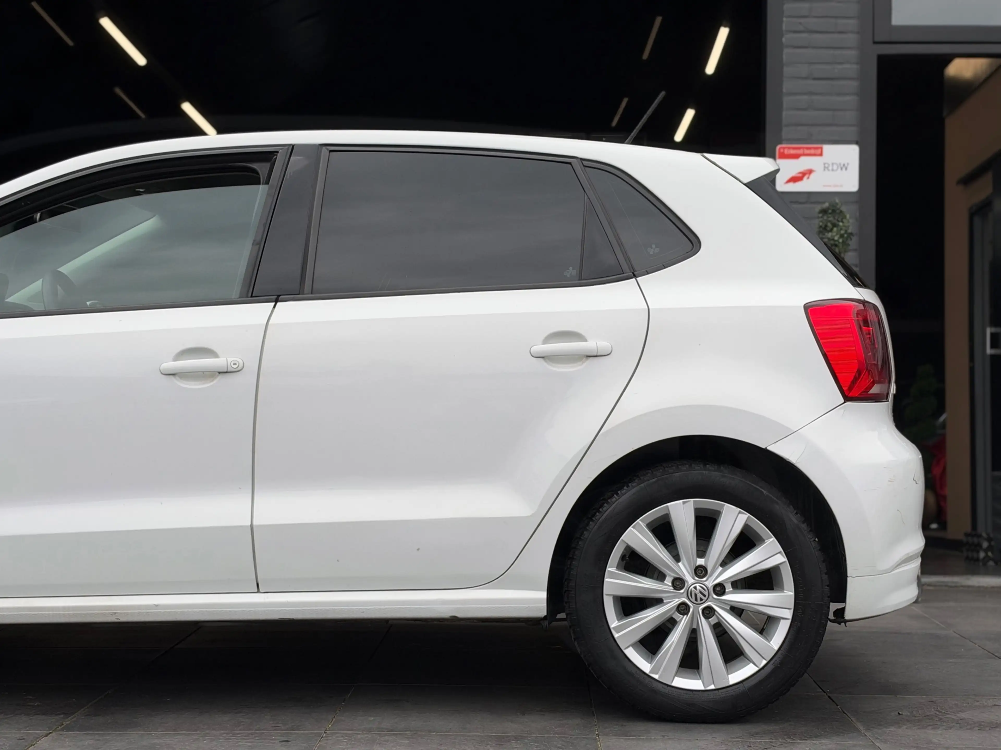 Volkswagen Polo 1.0 Trendline|Airco|El Ramen|5Deurs|APK — photo 12