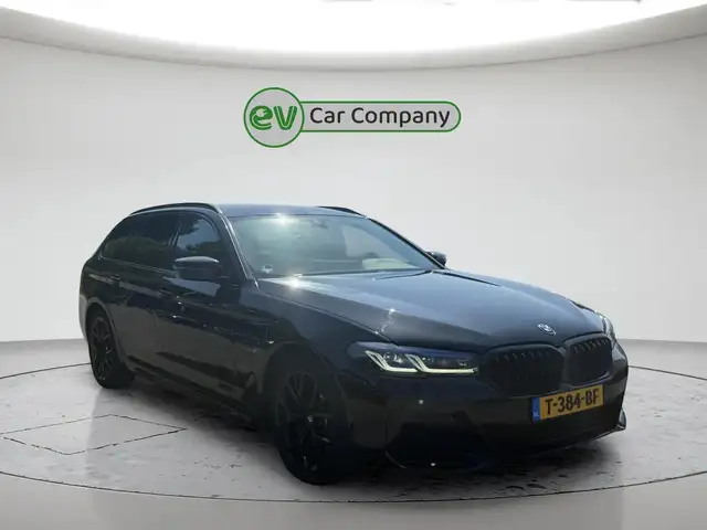 BMW 5 Series view 2
