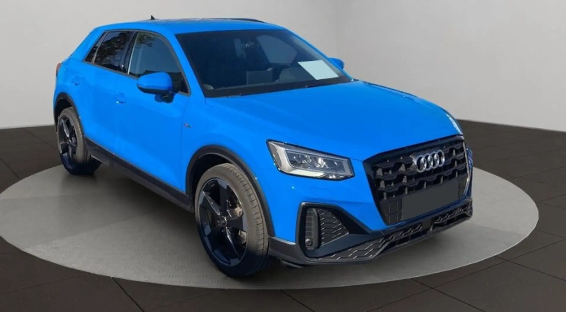 Audi Q2 35 TFSI S tronic S line edition Blu/Azzurro - 2