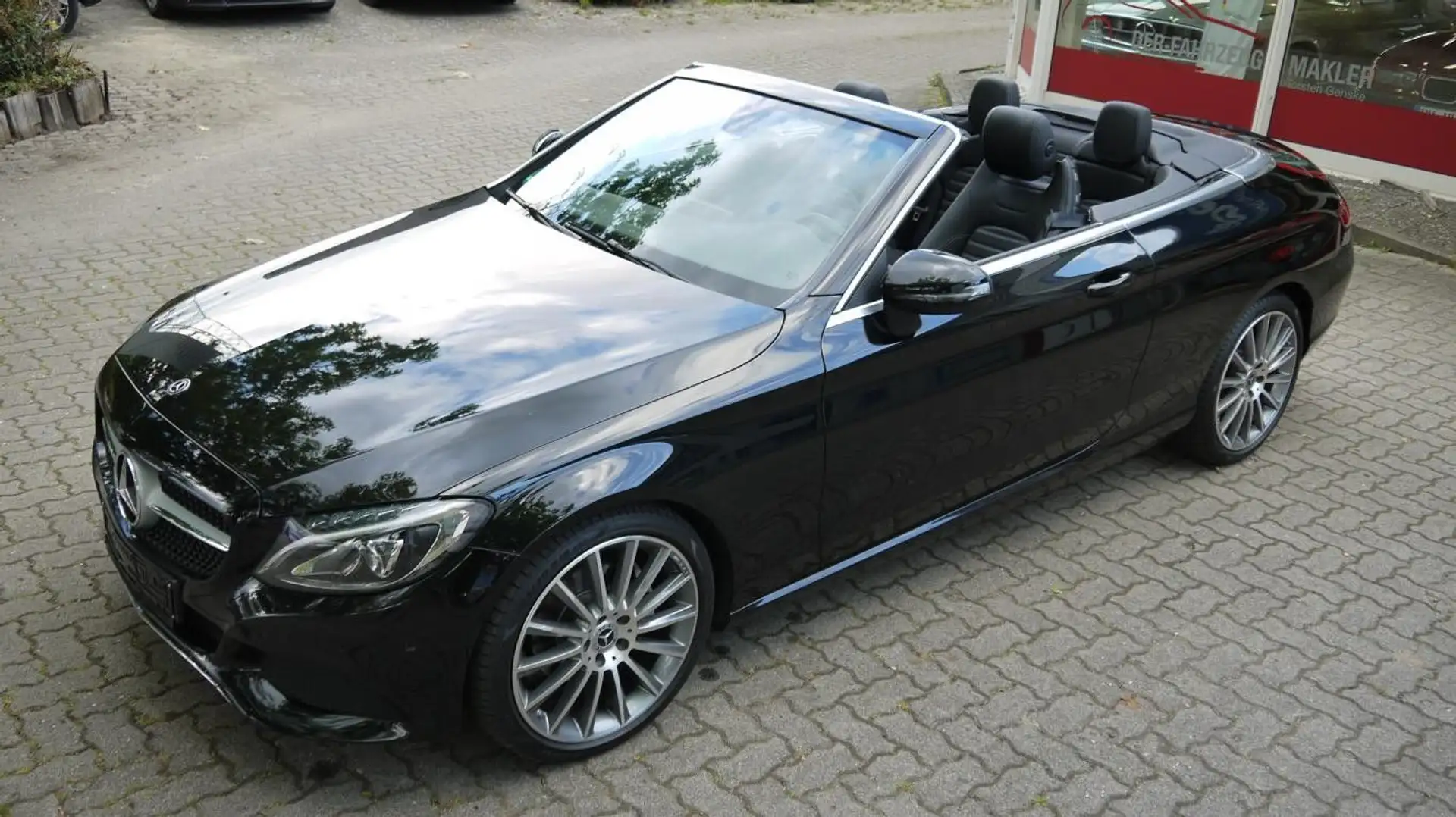 Mercedes-Benz C 220 d Cabrio Schwarz - 1