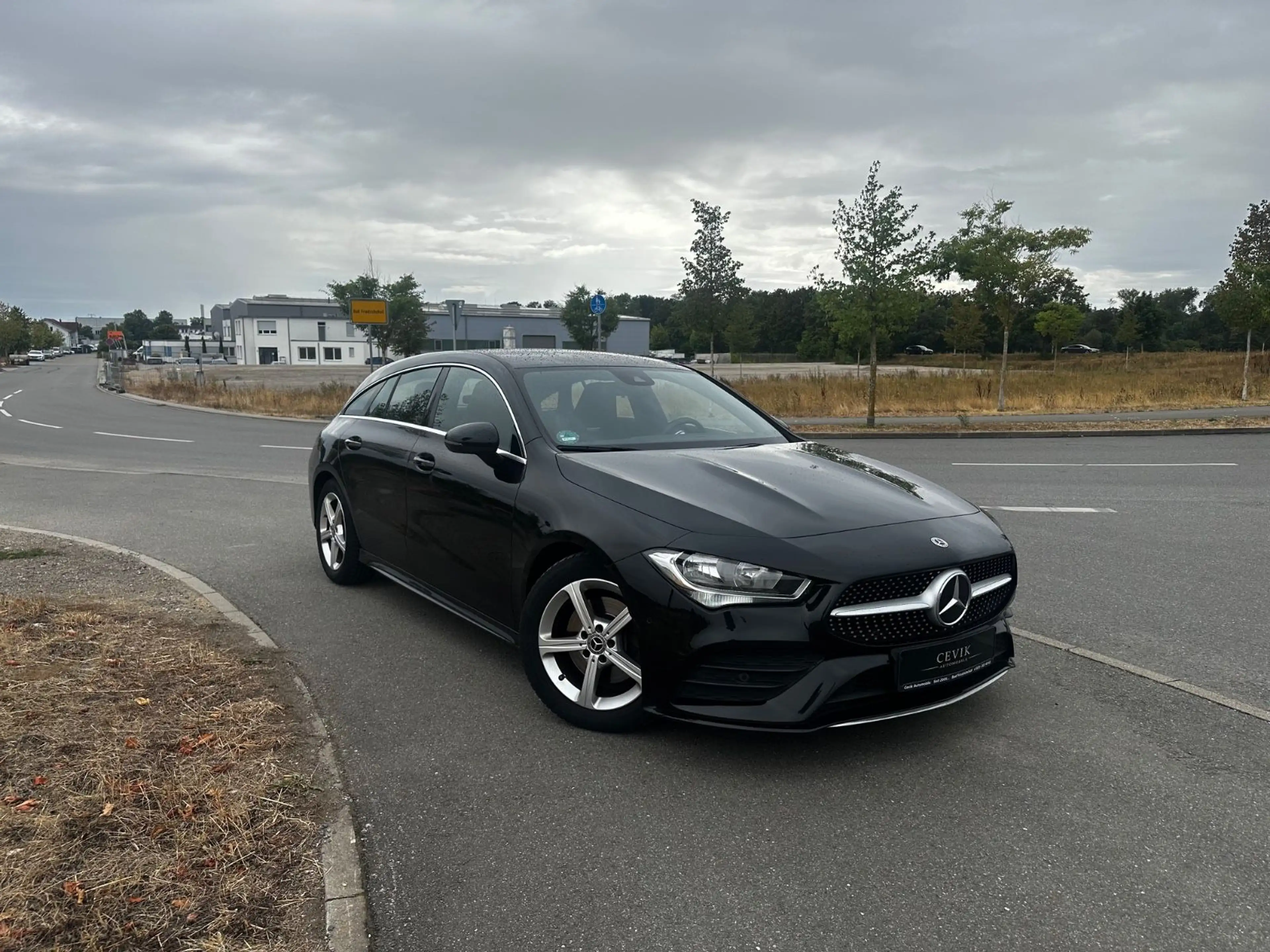 Mercedes-Benz CLA 220 AMG Line Kamera Spurhalte Leder Navi