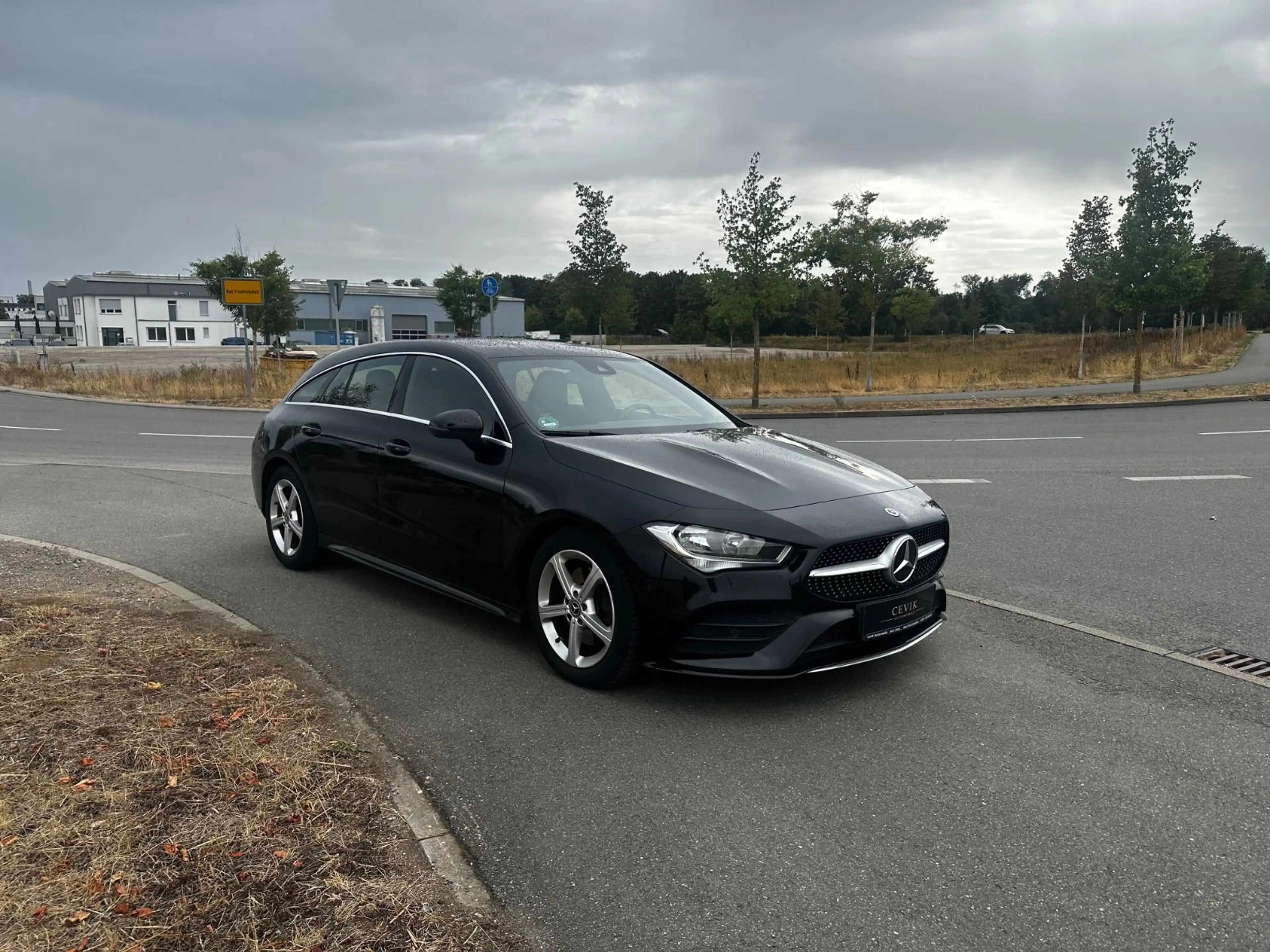 Mercedes-Benz CLA 220 AMG Line Kamera Spurhalte Leder Navi — photo 6