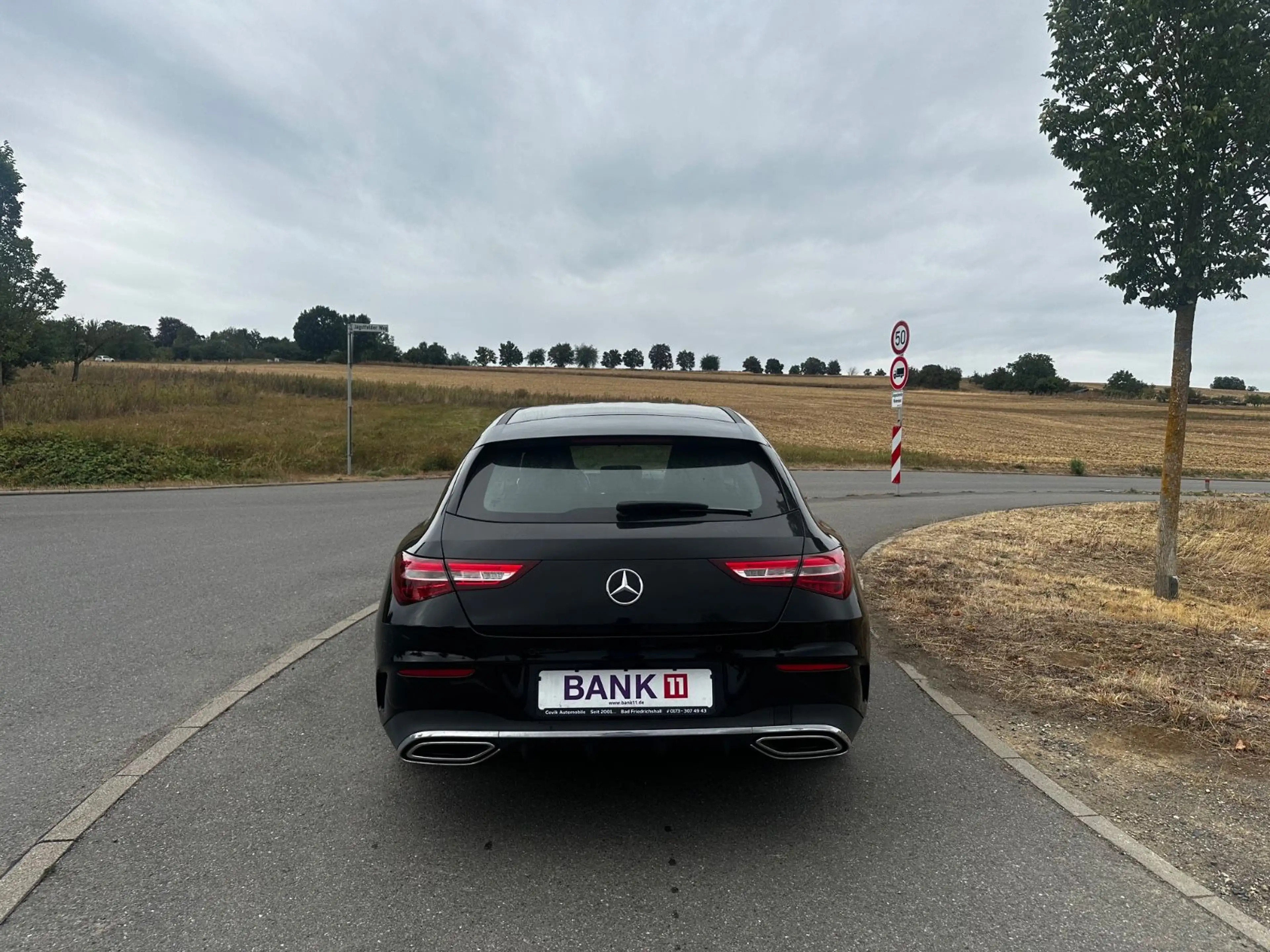 Mercedes-Benz CLA 220 AMG Line Kamera Spurhalte Leder Navi — photo 10