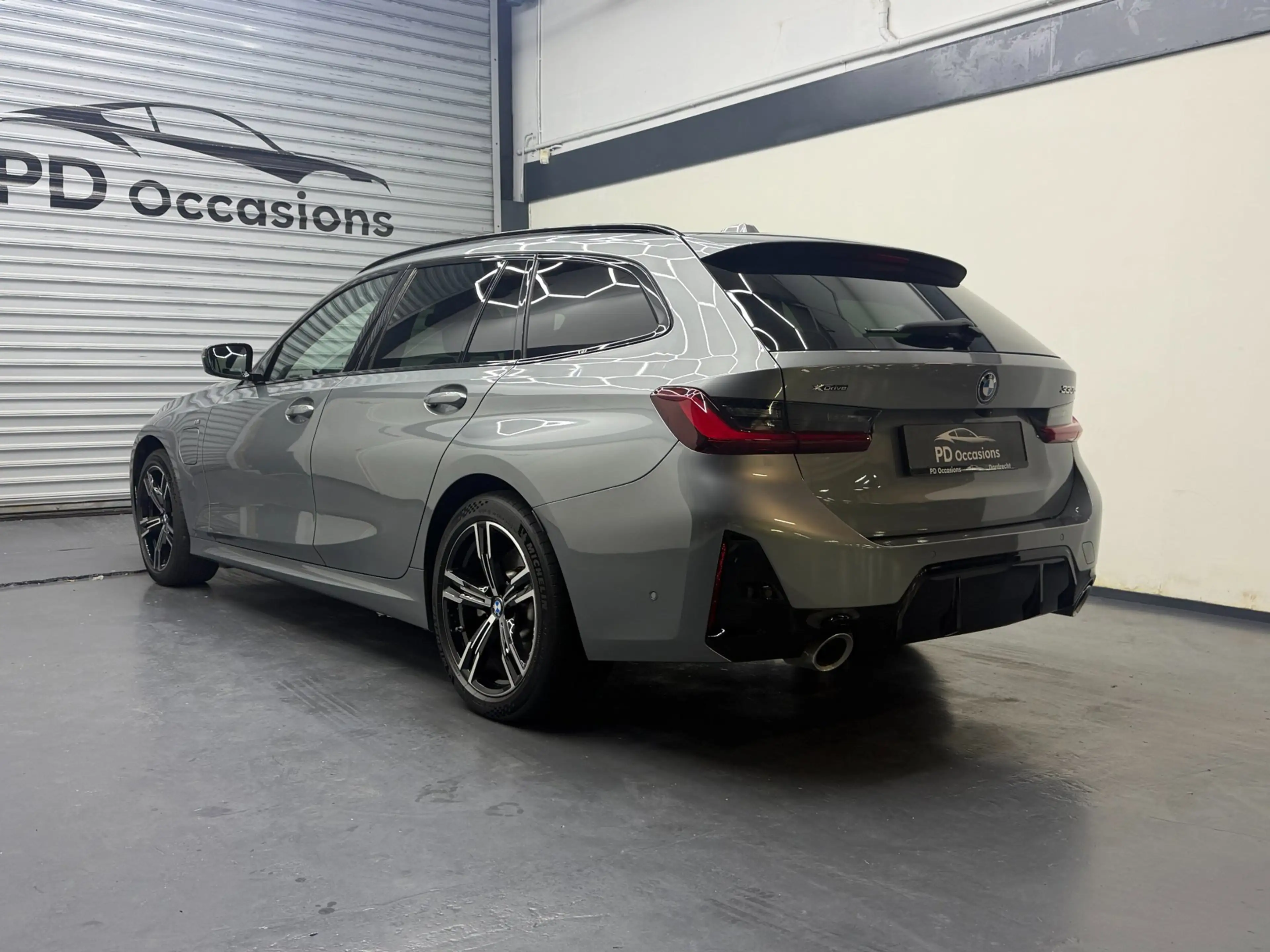 BMW 330 3-serie Touring 330e xDrive M Sport - (360) Camera — photo 3