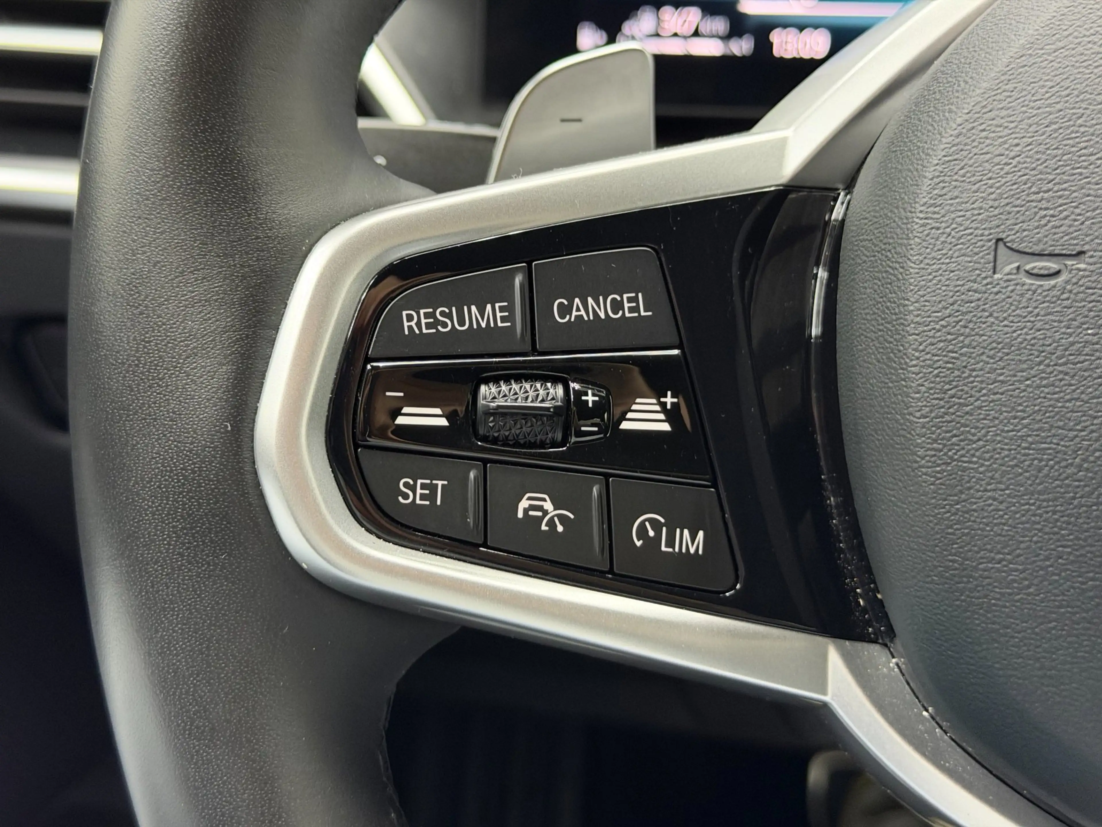BMW 330 3-serie Touring 330e xDrive M Sport - (360) Camera — photo 22