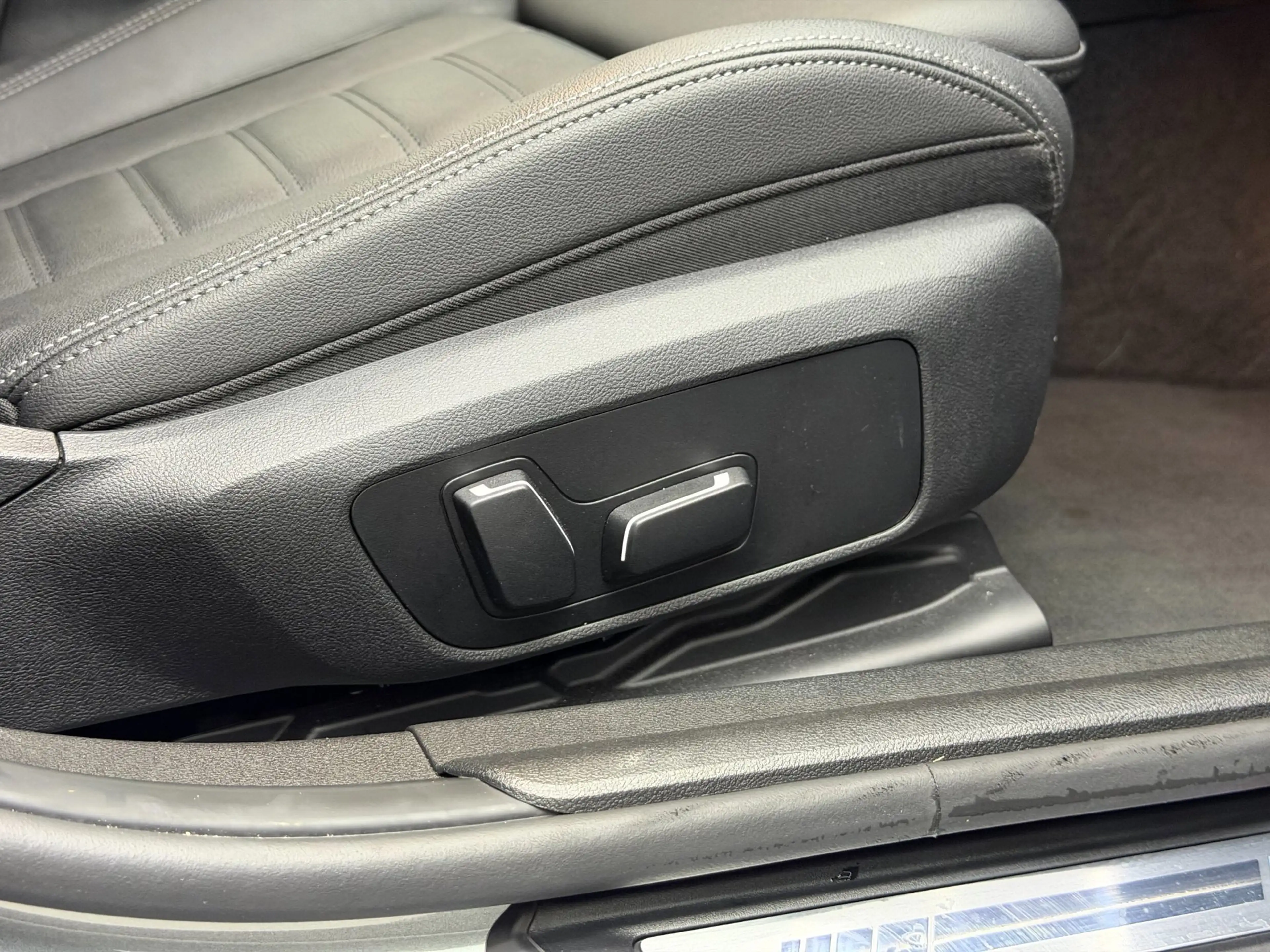 BMW 330 3-serie Touring 330e xDrive M Sport - (360) Camera — photo 12