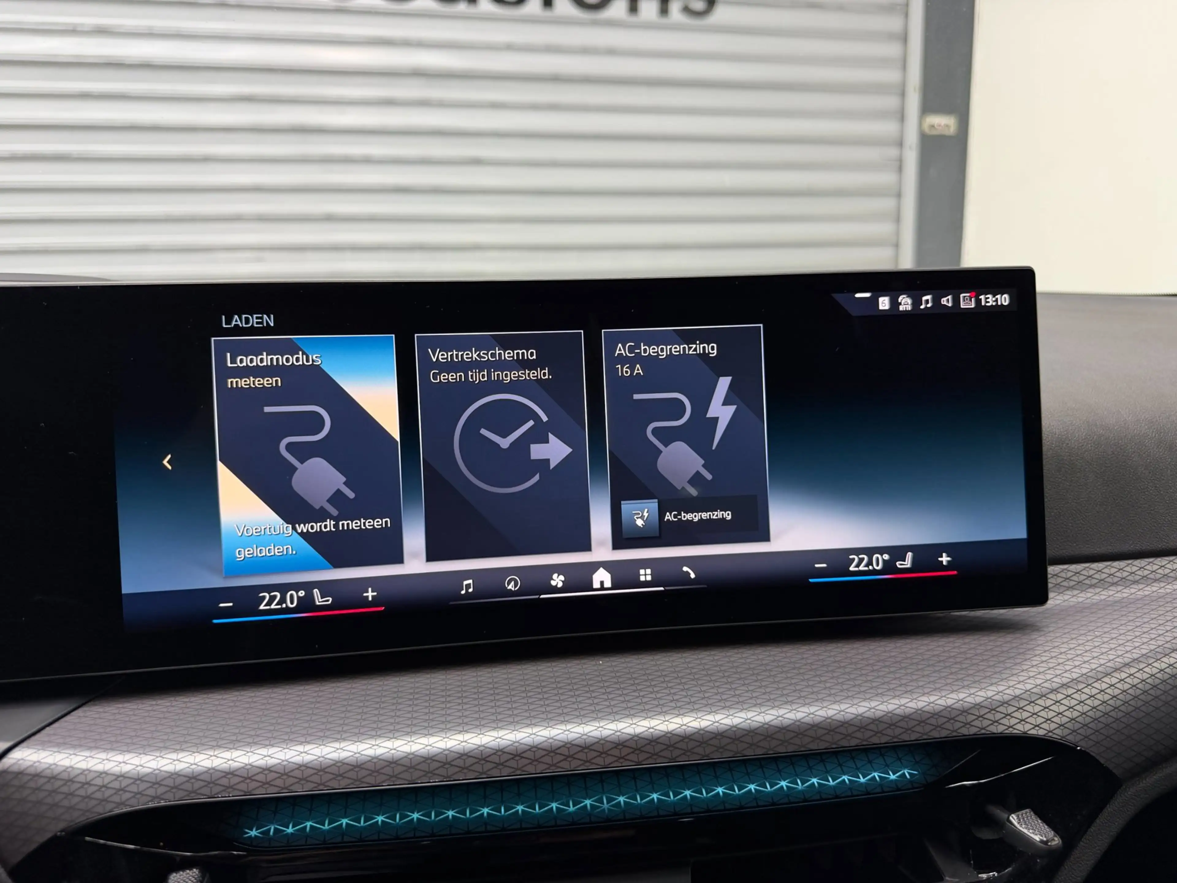 BMW 330 3-serie Touring 330e xDrive M Sport - (360) Camera — photo 31