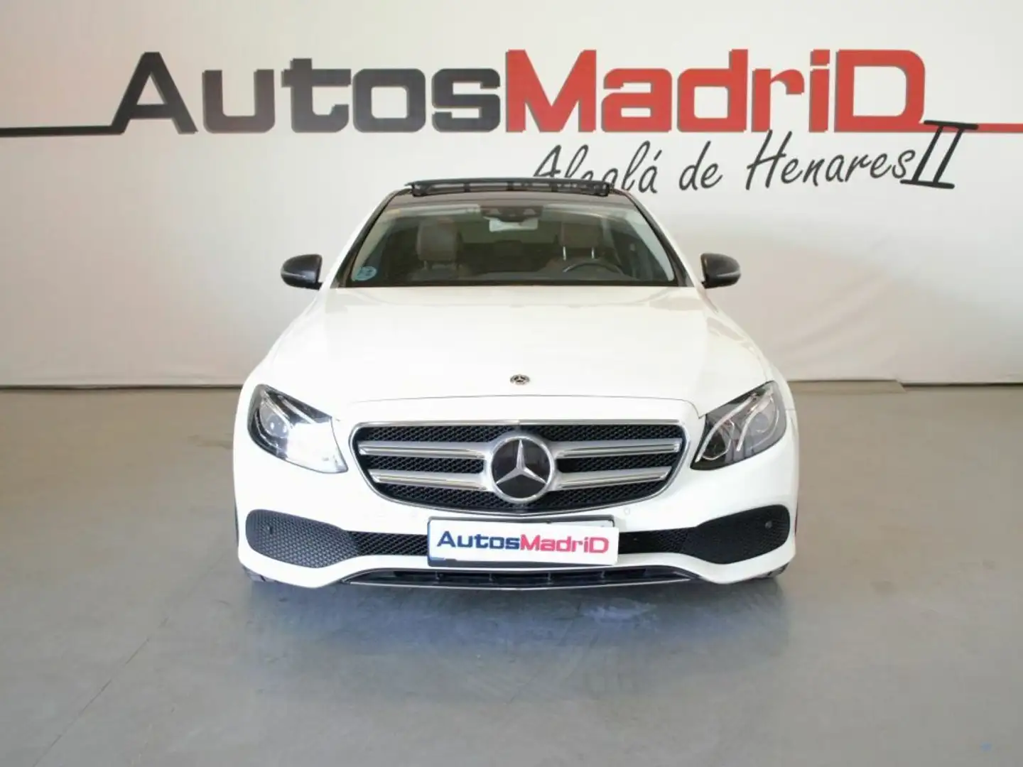 Mercedes-Benz E 200 d Blanco - 2