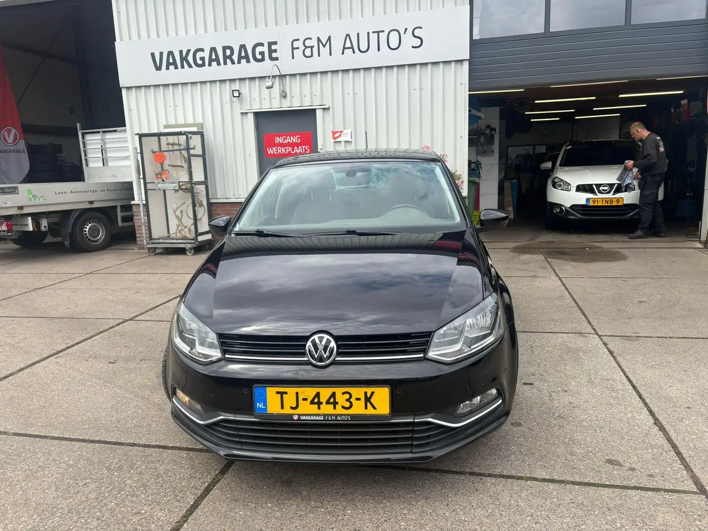 Volkswagen Polo 1.2 TSI Highline Negru - 2