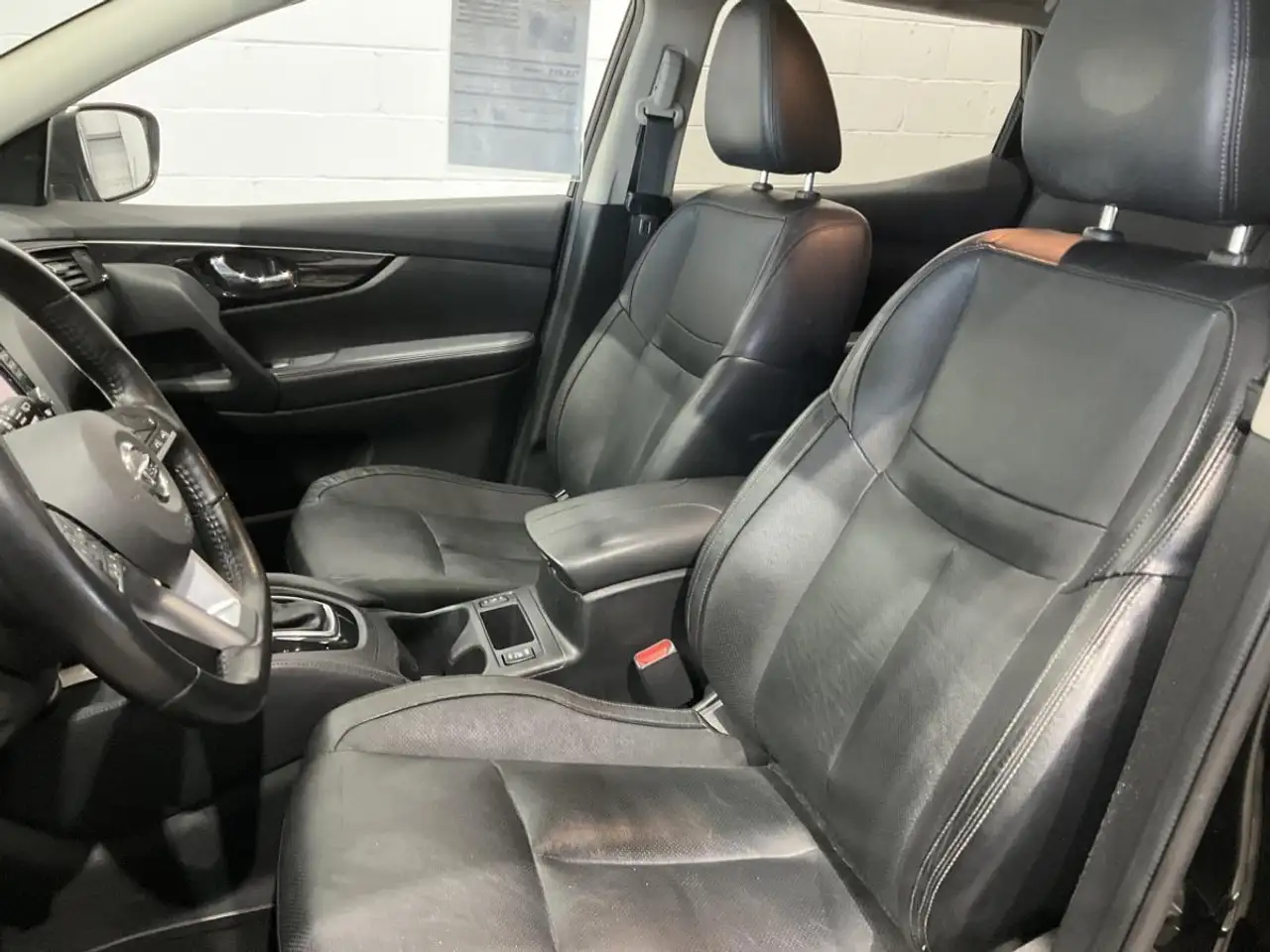 Nissan Qashqai снимка Nissan Qashqai